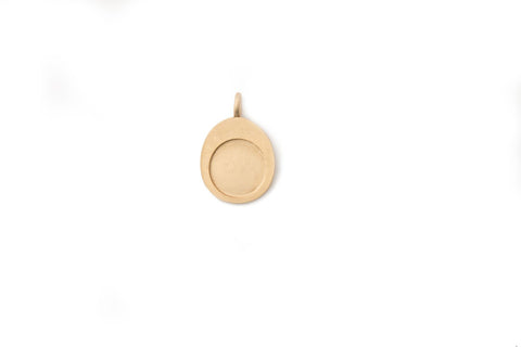 Medium Gold Thumb Stone on Leather Cord- Q
